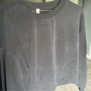 Perfectly Oversized Crop Crew BLK 10